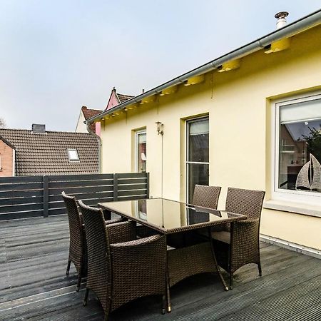 Femeer 02 Wilhelmshaven Exterior foto